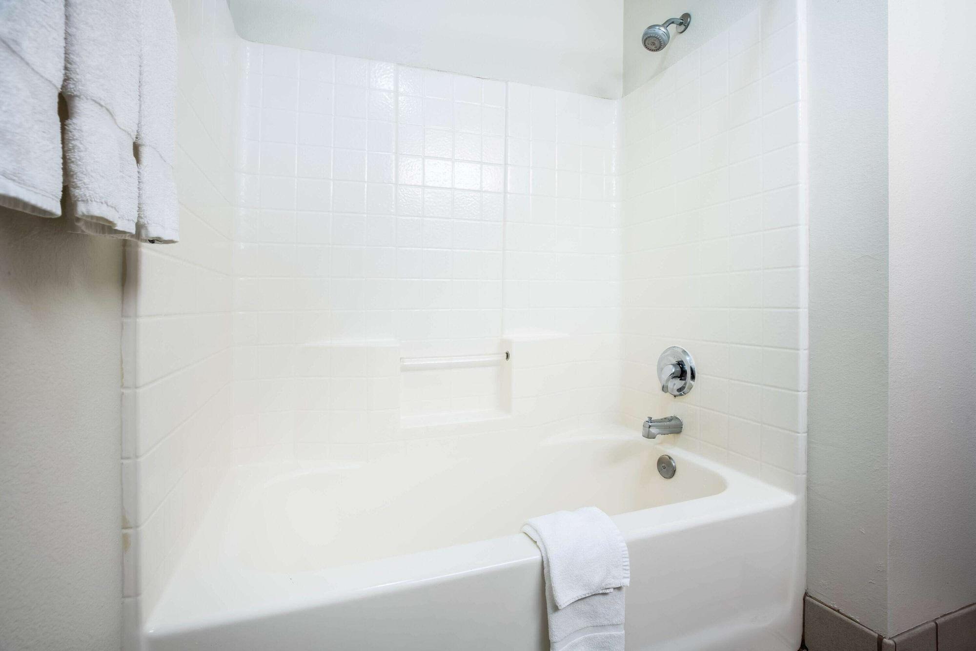 La Quinta By Wyndham Portland Airport Hotell Exteriör bild