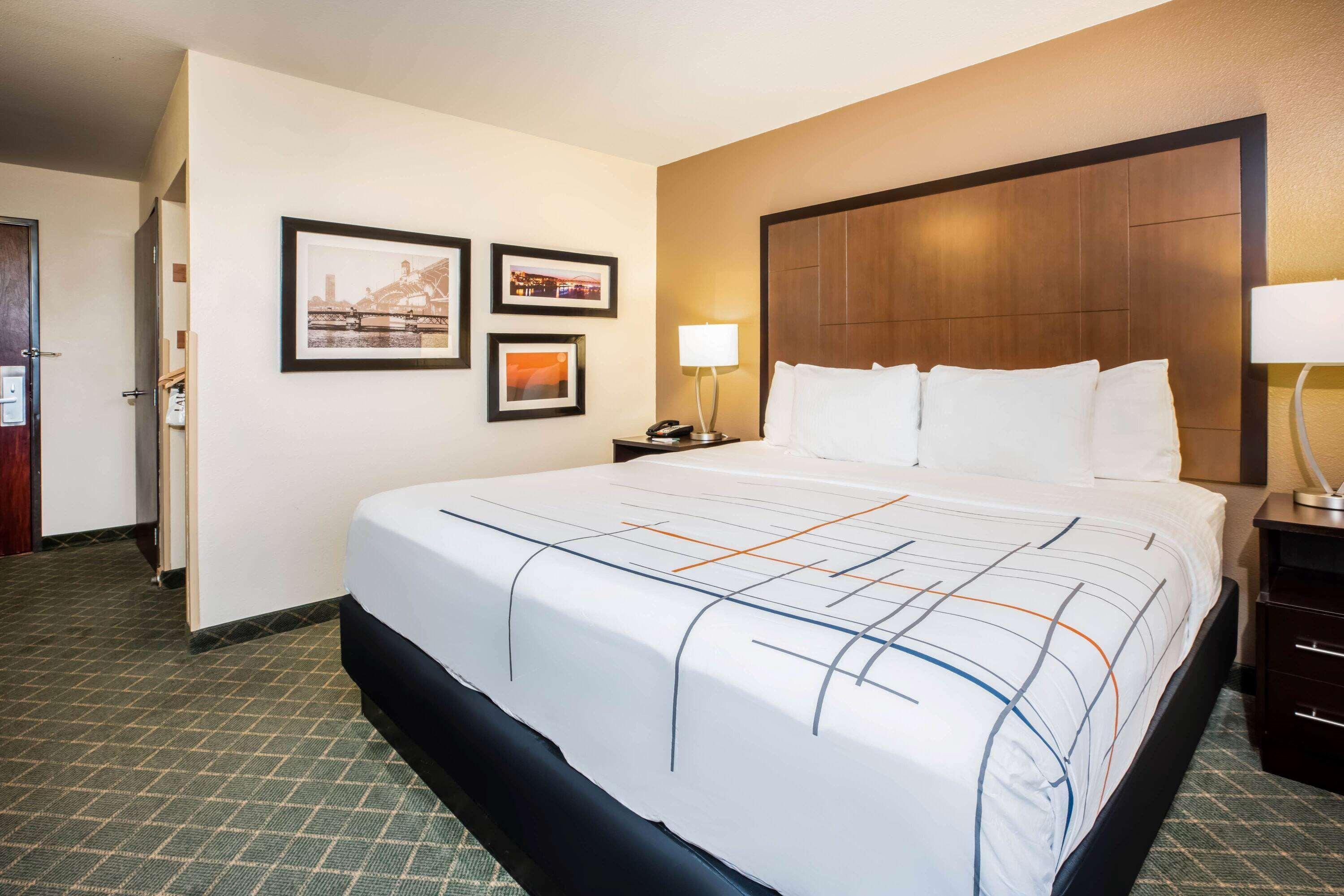 La Quinta By Wyndham Portland Airport Hotell Exteriör bild