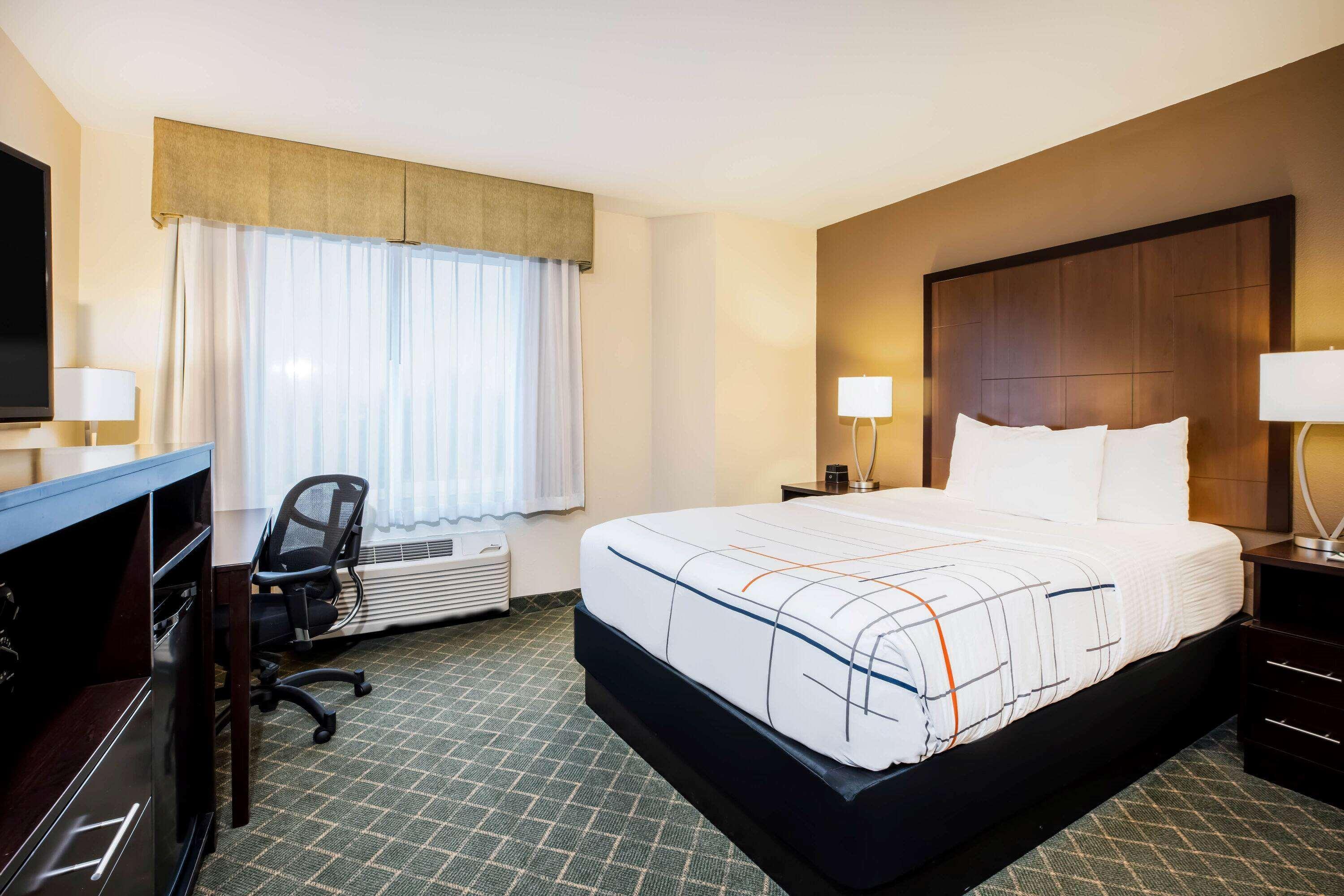 La Quinta By Wyndham Portland Airport Hotell Exteriör bild
