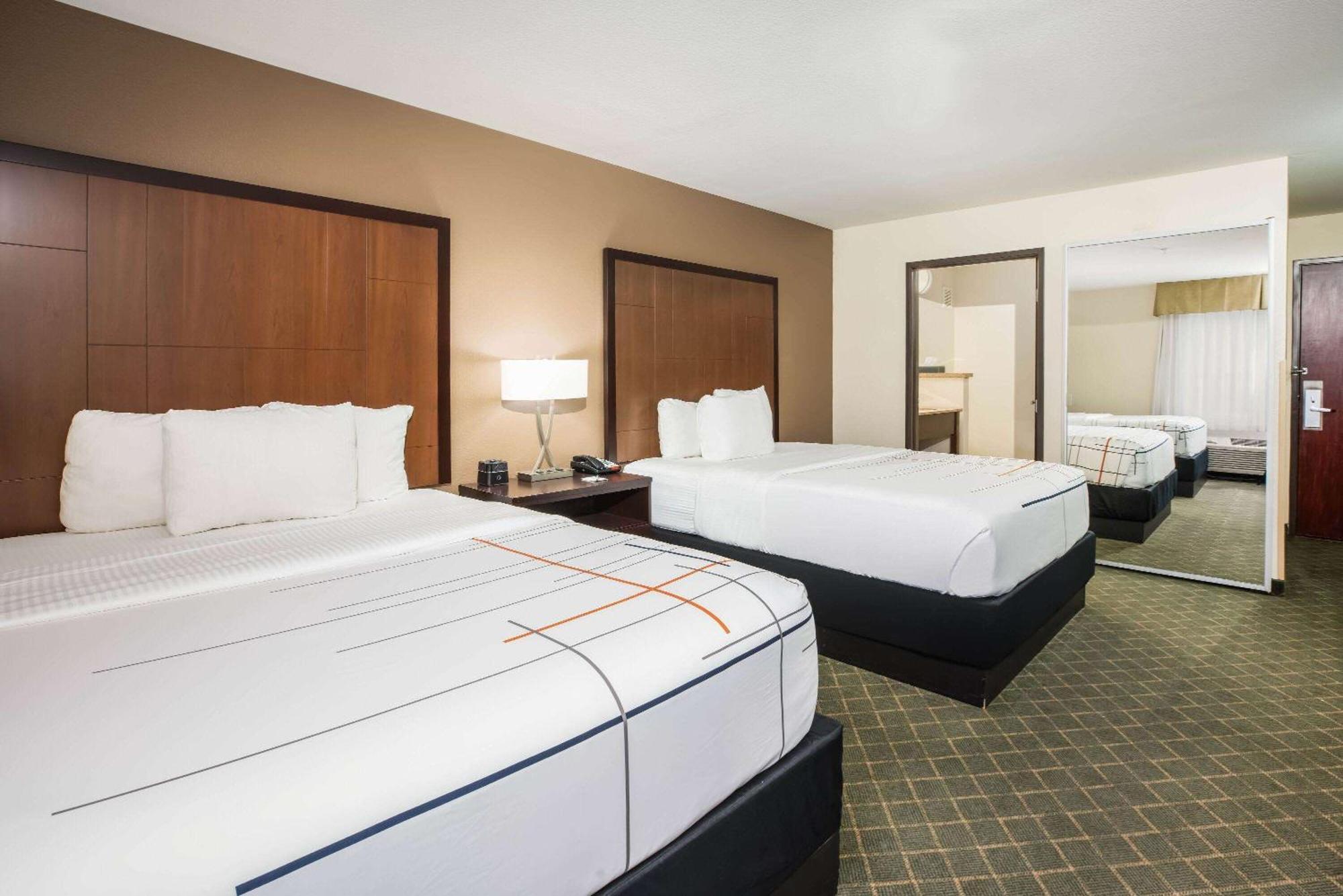 La Quinta By Wyndham Portland Airport Hotell Exteriör bild